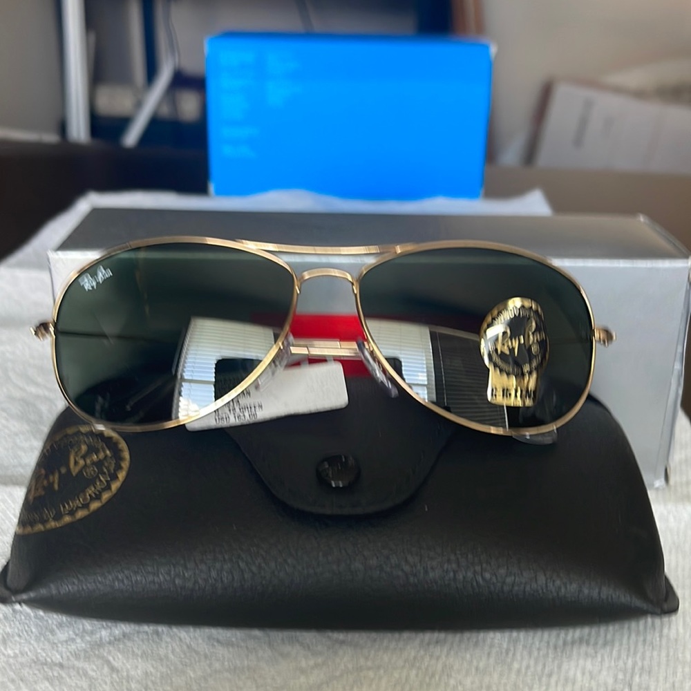 Ray-Ban Unisex Cockpit Sunglasses NWT